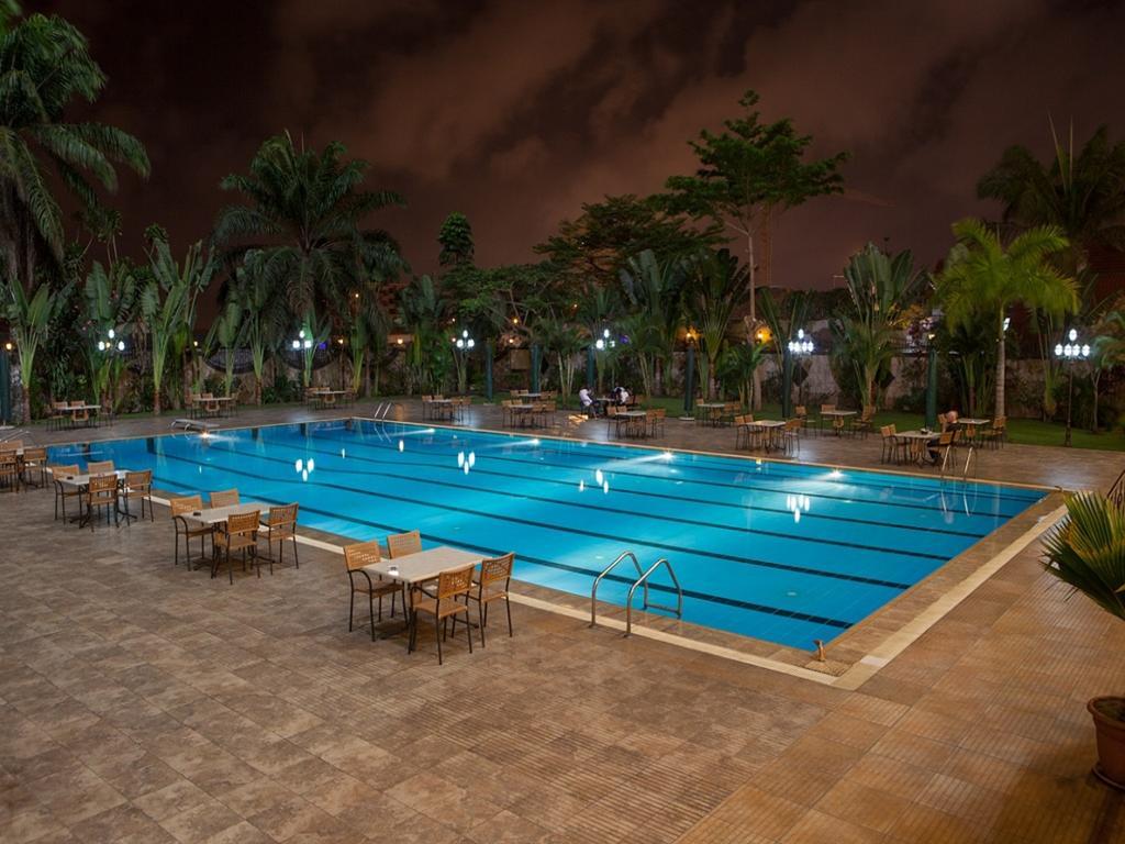 Atlantic Palace Hotel ปวงต์-นัว ภายนอก รูปภาพ