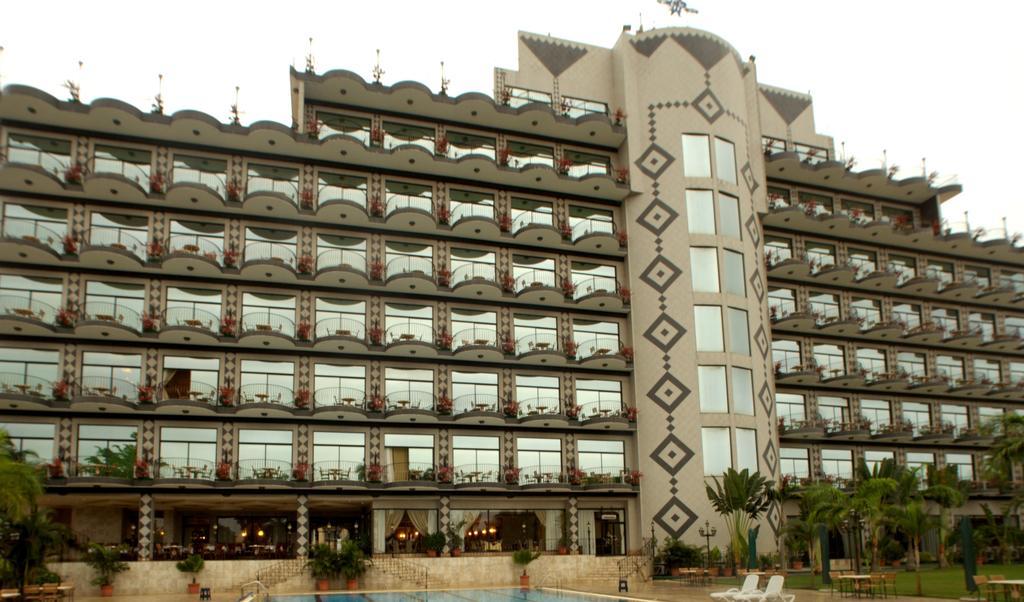 Atlantic Palace Hotel ปวงต์-นัว ภายนอก รูปภาพ